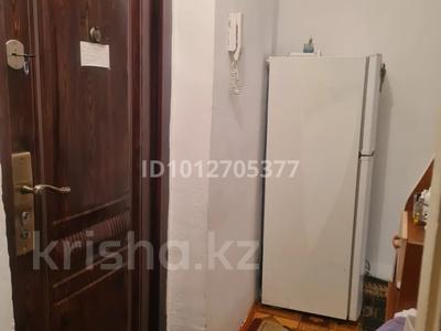 1-бөлмелі пәтер · 38 м² · 2/5 қабат, 17-й микрорайон, 17-шағынаудан 11, бағасы: 16.5 млн ₸ в Шымкенте, Аль-Фарабийский р-н