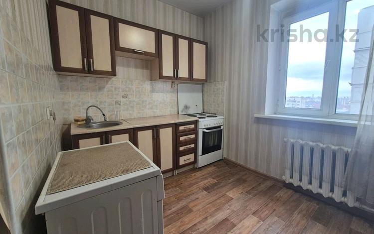 2-комнатная квартира · 53 м² · 10/12 этаж, мкр Аксай-1А 12 за 27.5 млн ₸ в Алматы, Ауэзовский р-н — фото 2
