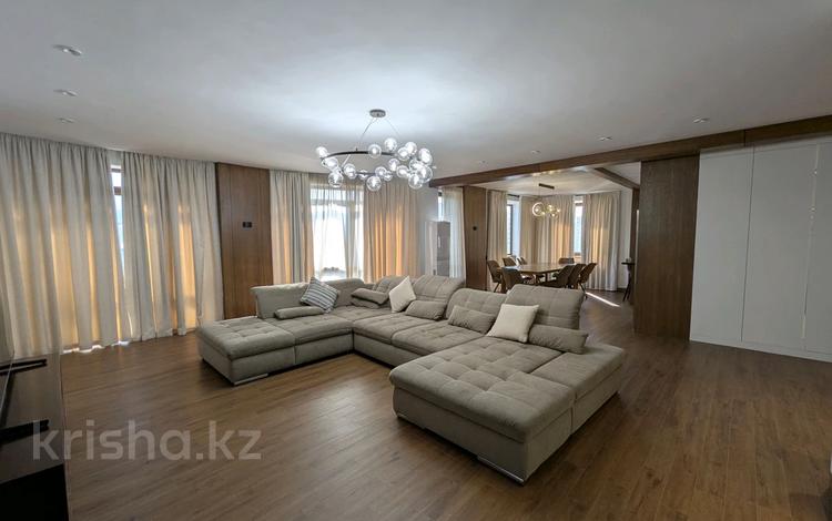 5-бөлмелі пәтер · 325 м² · 9/10 қабат, мкр Самал-2 16в — Аль-Фараби, бағасы: 1.8 млн ₸ в Алматы, Медеуский р-н — фото 2
