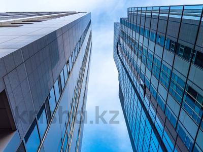 Свободное назначение, офисы · 15000 м² за 18 млрд 〒 в Астане, Нура р-н