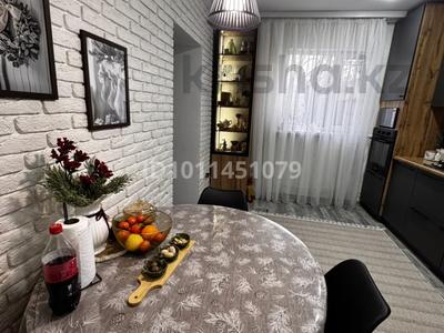 Жеке үй · 2 бөлме · 65 м² · 6 жүзд., Мира 9, бағасы: 60 млн ₸ в 