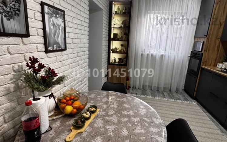 Жеке үй · 2 бөлме · 65 м² · 6 жүзд., Мира 9, бағасы: 60 млн ₸ в  — фото 2