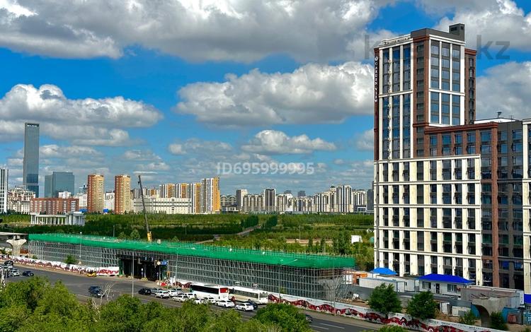 3-комнатная квартира, 97.4 м², 6/19 этаж, Кабанбай батыра 49a — Улы дала за 60 млн 〒 в Астане, Есильский р-н — фото 2