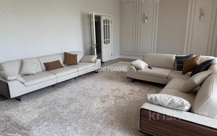 Отдельный дом · 7 комнат · 384 м² · 11 сот., мкр Новый Город — Ботанический сад за 220 млн 〒 в Караганде, Казыбек би р-н — фото 30