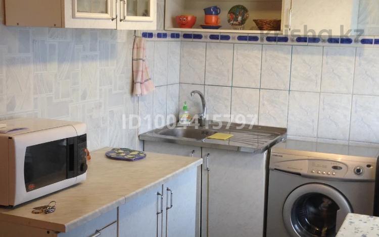 2-комнатная квартира · 44 м² · 4/4 этаж, 1-й мкр 16 за 9.8 млн ₸ в Актау — фото 2