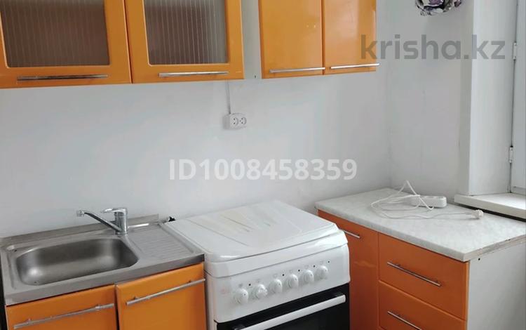 1-комнатная квартира · 34 м² · 5/5 этаж, Майкудук, Майкудук, 13й микрорайон 29 за 90 000 ₸ в Караганде, Алихана Бокейханова р-н — фото 8