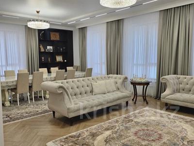 5-комнатная квартира · 210 м², Сыганак 14/1 — Abu Dhabi Plaza за 225 млн ₸ в Астане