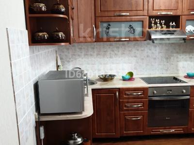 2-комнатная квартира · 54 м² · 2/10 этаж, мкр Юго-Восток, Мкр Гульдер 1 за 180 000 ₸ в Караганде, Казыбек би р-н