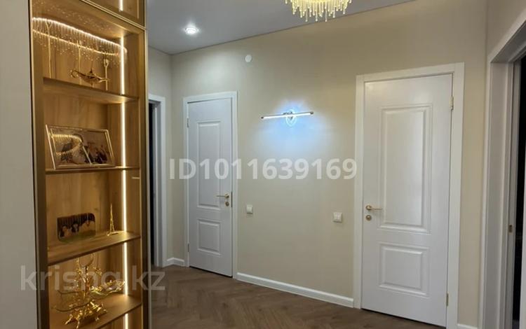2-комнатная квартира · 81 м² · 7/8 этаж, мкр. Алтын орда 51В за 44.4 млн ₸ в Актобе — фото 2