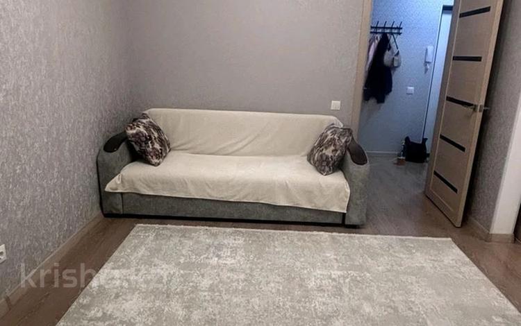 1-бөлмелі пәтер · 35 м² · 10/22 қабат, Бектурова 4/1 — Алтын шар, Хан шатыр, школа Бином, бағасы: 23 млн ₸ в Астане, Нура р-н — фото 4