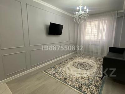 2-бөлмелі пәтер, 60 м², 1/10 қабат ай сайын, 16-й мкр 63, бағасы: 300 000 〒 в Актау, 16-й мкр 