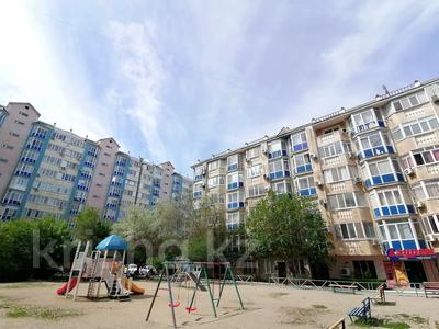 2-комнатная квартира, 62 м², 3/5 этаж помесячно, Сатпаева 5д за 195 000 〒 в Атырау