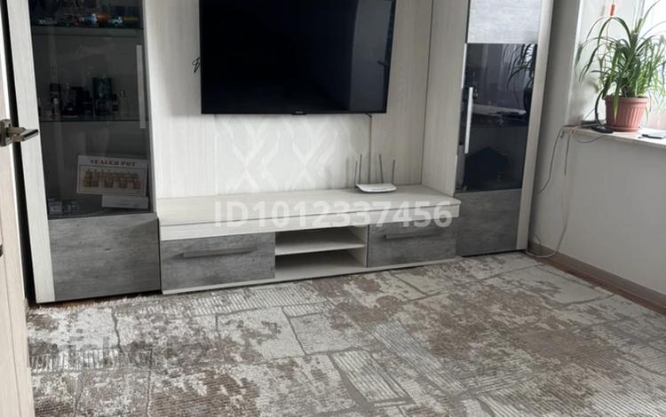 3-бөлмелі пәтер · 65 м² · 4/4 қабат, 2-й мкр 13, бағасы: 16 млн ₸ в Актау — фото 2