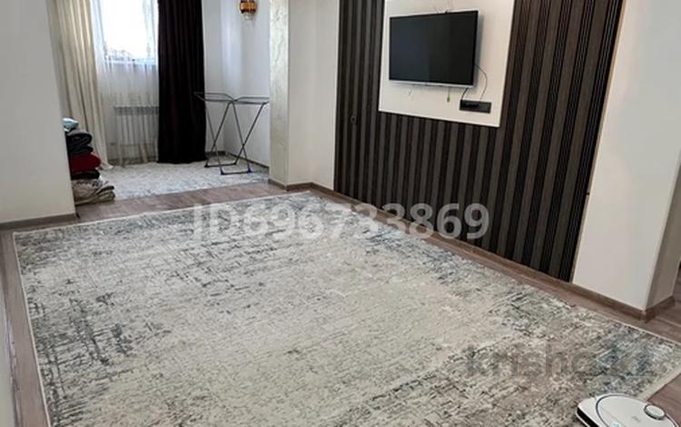 5-комнатная квартира · 92 м² · 1/2 этаж, Қауысбек Тұрысбеков 17 за 16 млн 〒 в Шардара — фото 12