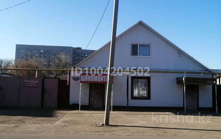 Отдельный дом · 5 комнат · 140 м² · 6 сот., Абубакира Кердери за 45 млн 〒 в Уральске — фото 2