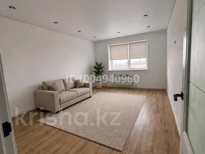 1-бөлмелі пәтер · 54 м² · 4/5 қабат, мкр. Алтын орда 18П, бағасы: 21.3 млн ₸ в Актобе