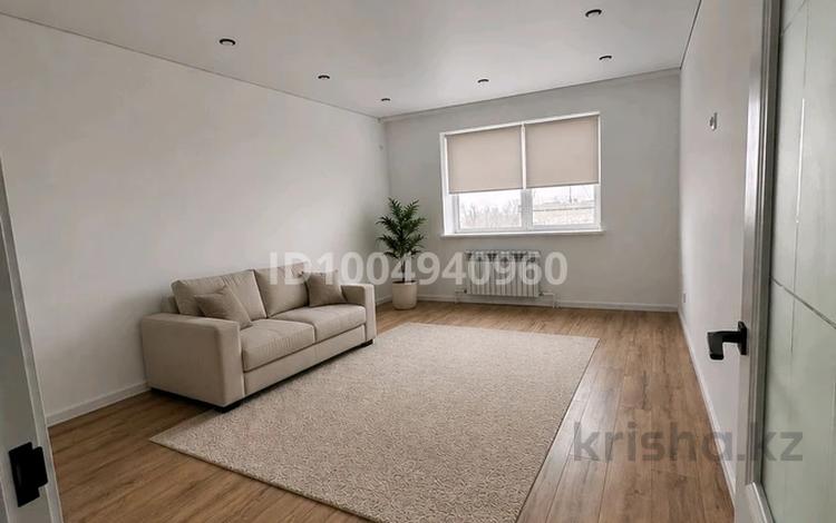 1-бөлмелі пәтер · 54 м² · 4/5 қабат, мкр. Алтын орда 18П, бағасы: 21.3 млн ₸ в Актобе — фото 27