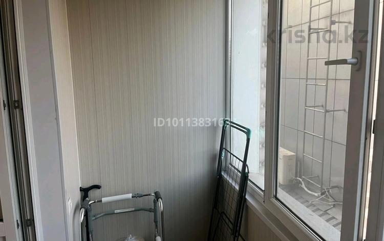 3-комнатная квартира · 67 м² · 2/9 этаж, Республика 13 за 36 млн ₸ в Астане, Сарыарка р-н — фото 2