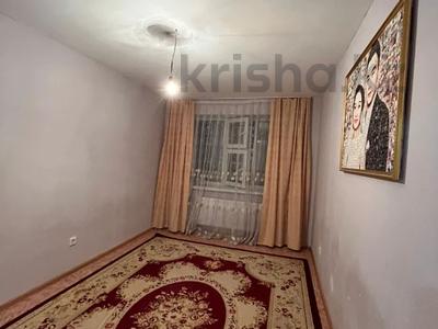2-комнатная квартира, 60 м², 4/5 этаж, азербаева за 20.5 млн 〒 в Астане, Алматы р-н