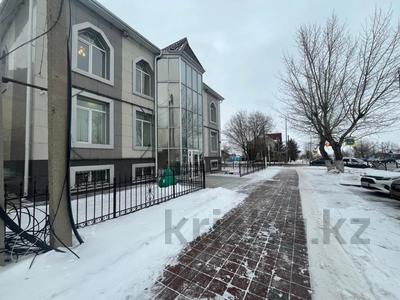Коммерциялық жылжымайтын мүлік в Костанайской обл.: Еркін · 374 м², бағасы: 2 млн 〒 Еркін · 374 м², бағасы: 2 млн 〒 в Костанае