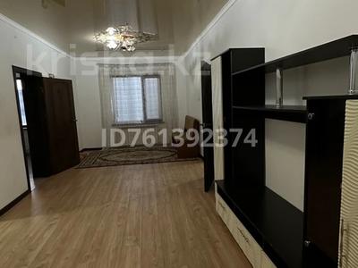 Отдельный дом · 4 комнаты · 110 м² · 10 сот., Укаша ата 71 — Жибек жолы за 22 млн ₸ в Туркестане