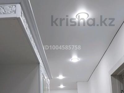 3-бөлмелі пәтер · 65 м² · 7/9 қабат, Майкудук, Майкудук, 19й микрорайон 43, бағасы: 20 млн ₸ в Караганде, Алихана Бокейханова р-н