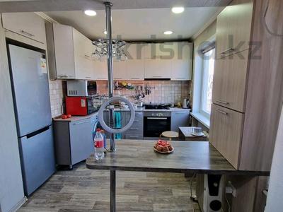 2-комнатная квартира · 45 м² · 4/5 этаж, Мызы 35 за 15 млн ₸ в Усть-Каменогорске