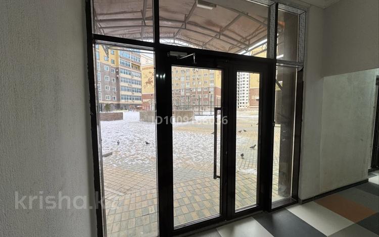 3-бөлмелі пәтер · 105.7 м² · 1/16 қабат, 16-й мкр , ​16-й микрорайон 64, бағасы: 29 млн ₸ в Актау — фото 3