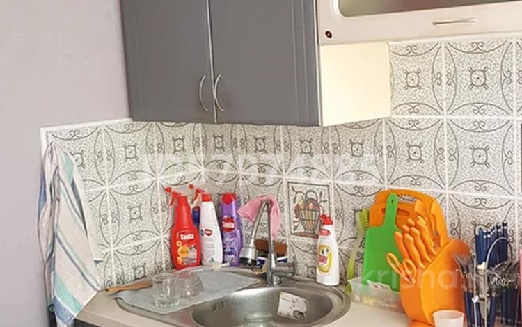 3-бөлмелі пәтер · 76 м² · 3/5 қабат, Мкр Карасу (5) 18, бағасы: 20 млн ₸ в Таразе — фото 2