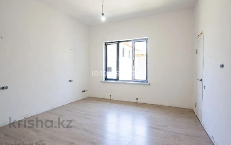 Отдельный дом · 4 комнаты · 221 м² · 5 сот., Райымбек 187А за 69 млн ₸ в Абай — фото 2