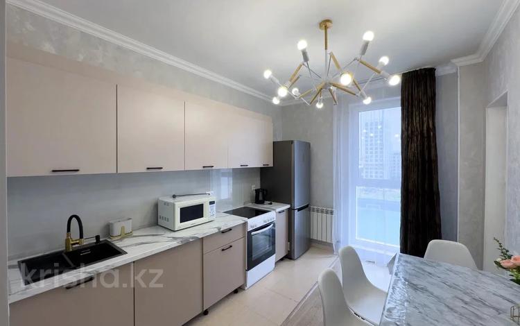 2-бөлмелі пәтер · 64.6 м² · 8/14 қабат, Момышулы 2/9, бағасы: 40 млн ₸ в Астане, Алматы р-н — фото 2