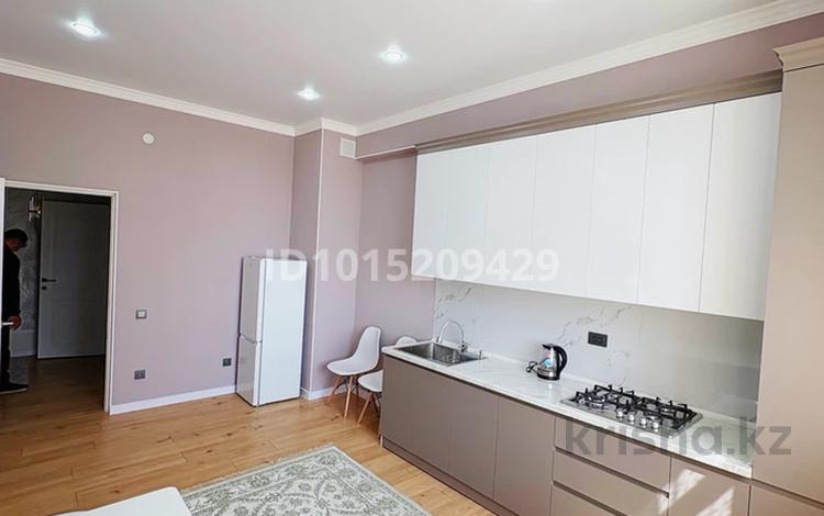 2-комнатная квартира · 80 м² · 10/10 этаж, 18 5 за 250 000 ₸ в Актау, 18-й мкр  — фото 2