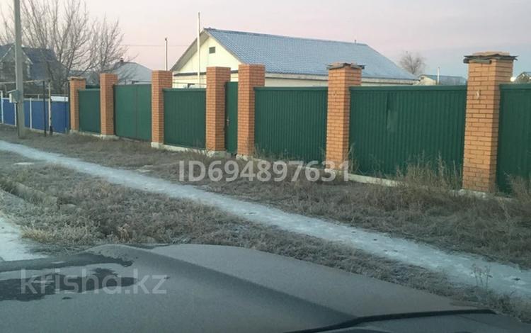 Жер телімі · 14.5 сотық, 9 мкр 114, бағасы: 19.5 млн ₸ в Аксае — фото 7