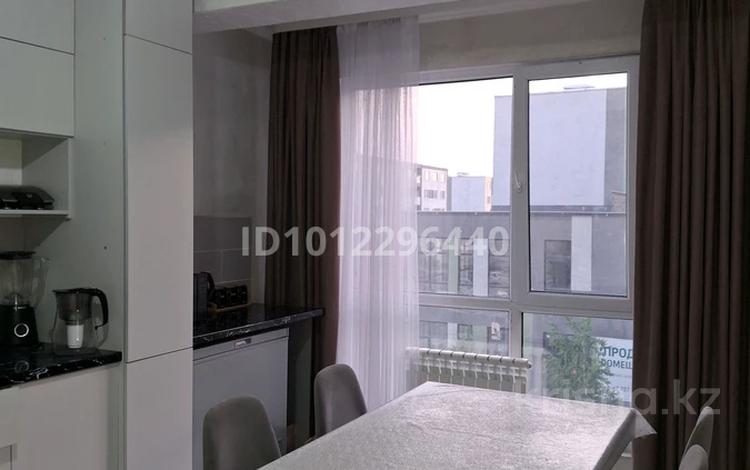 2-бөлмелі пәтер · 69 м² · 3/10 қабат, ул. Алтын Орда 6/65блок27, бағасы: 35 млн ₸ в Алматы — фото 2