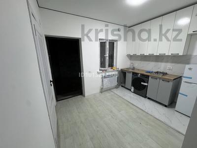 1-комнатная квартира · 40 м², Тауелсыздык 2 за 130 000 ₸ в Абай