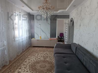 3-бөлмелі пәтер · 60 м² · 5/5 қабат, Самал 46, бағасы: 140 000 〒 в Талдыкоргане, мкр Самал