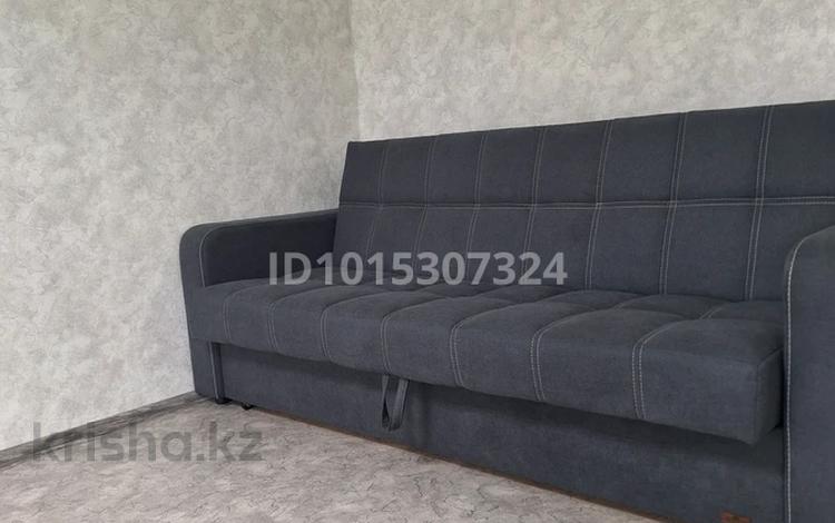 1-комнатная квартира · 40 м² · 2/5 этаж, 35квартал за 10 000 ₸ в Семее — фото 2