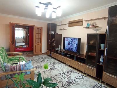 3-комнатная квартира, 69.5 м², 8/9 этаж, Камзина 41/1 за 25 млн 〒 в Павлодаре