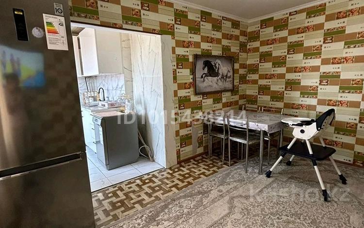 5-бөлмелі пәтер · 83 м², 1мкр 14, бағасы: 18 млн ₸ в Ленгере — фото 2