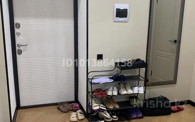 1-комнатная квартира · 52 м² · 2/9 этаж, мкр. Алтын орда, Алия Молдагулова 66Б за 27 млн ₸ в Актобе — фото 2