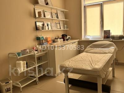 Кабинеттер және жұмыс орындары · 15 м², бағасы: 70 000 ₸ в Астане, Алматы р-н