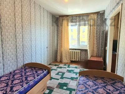 2-комнатная квартира, 45 м², 2/5 этаж, Назарбаева проспект 10 за 12.5 млн 〒 в Усть-Каменогорске