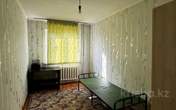 1-комнатная квартира · 40 м² · 2/5 этаж, 8-й микрорайон, 8-шағынаудан — №50 мектепке қарама қарсы за 80 000 ₸ в Шымкенте, Туран р-н — фото 2