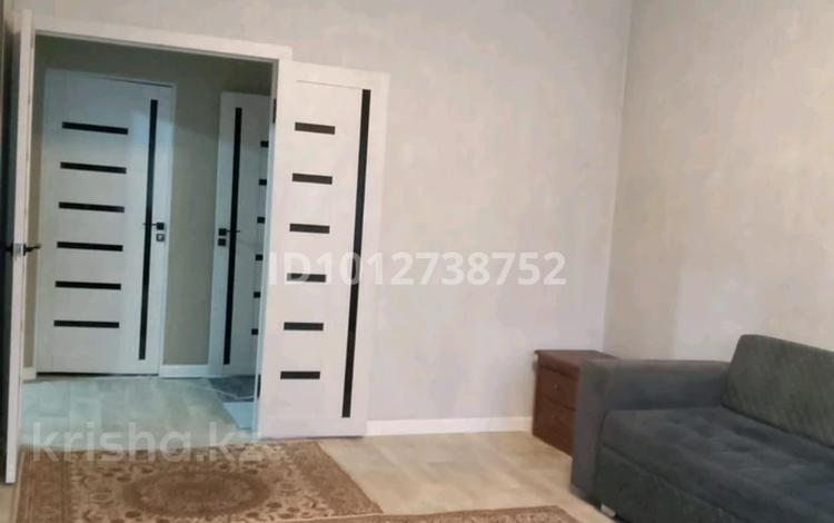 2-бөлмелі пәтер · 54 м² · 2/5 қабат, Мкр.Карасу.64-школа.Дархан 27 — 64-школа.Дархан автовокзал, бағасы: 150 000 ₸ в Шымкенте, Аль-Фарабийский р-н — фото 2