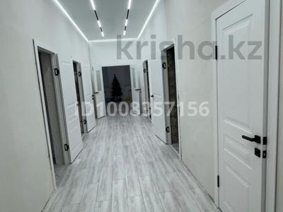 Часть дома · 5 комнат · 172.7 м² · 12 сот., мкр Аксай-2, 23 за 43 млн 〒 в Атырау