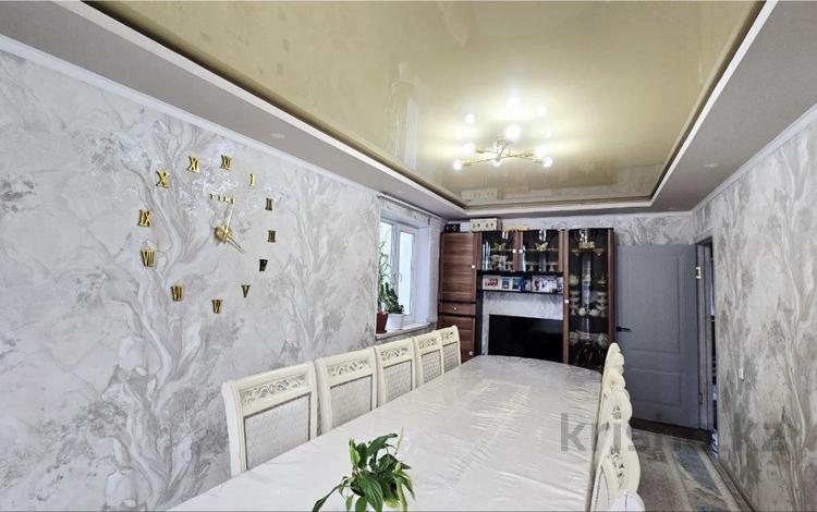 3-бөлмелі пәтер · 61.8 м² · 4/5 қабат, пр. Момышулы, бағасы: 14.1 млн ₸ в Темиртау — фото 8