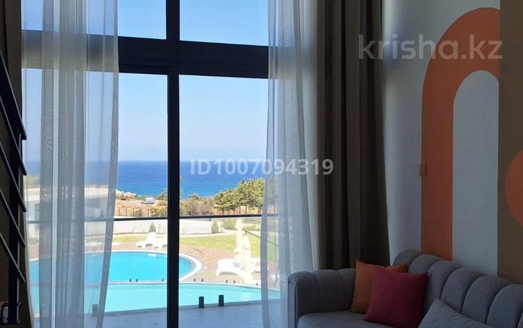 3-комнатная квартира · 109.4 м² · 2/3 этаж, ЖК Siesta 281 — Район Эсентепе за 132 млн 〒 в Гирне — фото 2