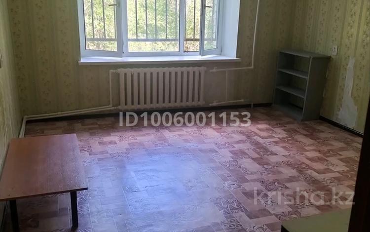 1-комнатная квартира · 35 м² · 2/5 этаж, мкр 8, Сатпаева — Сатпаева Бр. Жубановых за 90 000 ₸ в Актобе — фото 12