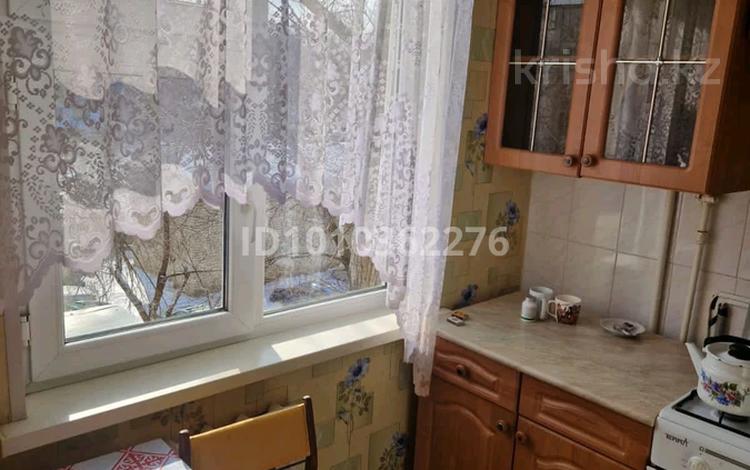 1-комнатная квартира · 33 м² · 3/5 этаж, Мухита за 130 000 ₸ в Уральске, мкр Школьник — фото 2