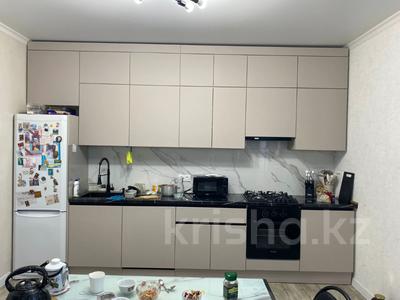 Отдельный дом · 4 комнаты · 120 м² · 8 сот., мкр Мясокомбинат, Венера за 12.5 млн 〒 в Уральске